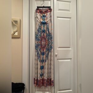 Chic Strapless Maxi Dress in Blue and Cream